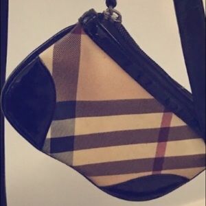 Burberry crossbody & wristlet